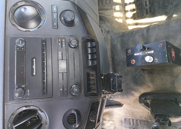 2011 F750XL Super Duty Rig Up Truck 1750