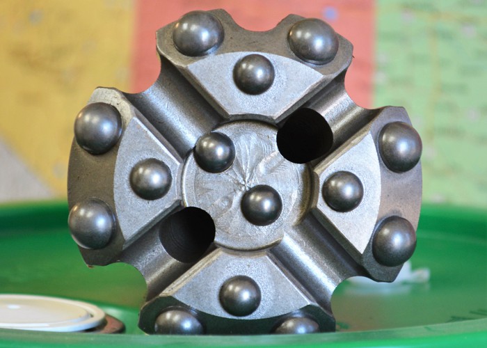 4 Drop Center Face Threaded