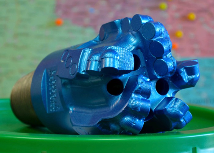 4 PDC 5 Blade 2 3-8 API INFINITY 4" 5-Blade PDC Bit
