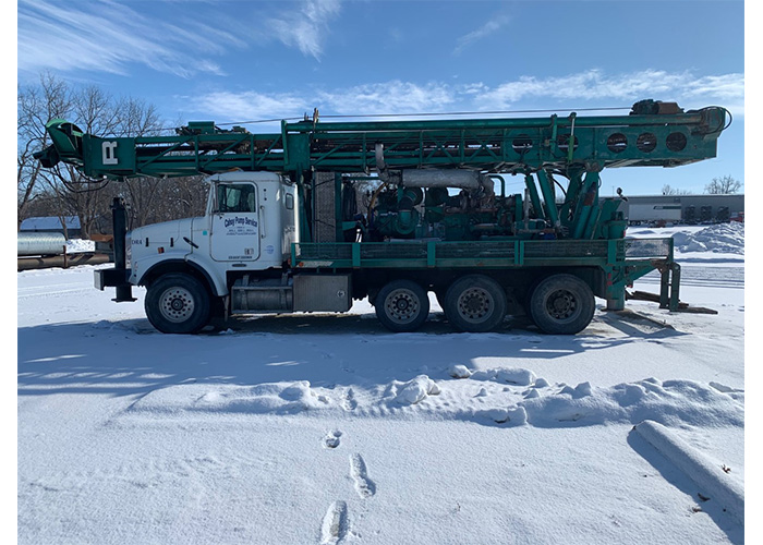 rd 9 T690W Reichdrill Used Drilling Rig